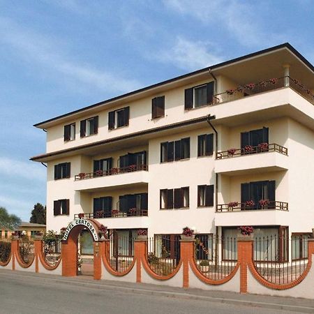 Hotel Certosa 체르토사디파비아 외부 사진